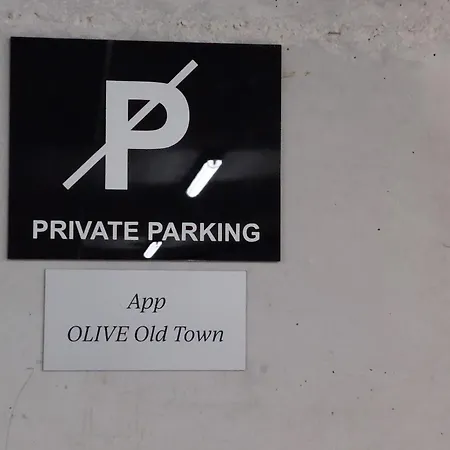 App Olive Old Town דירה *