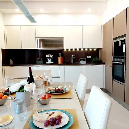 App Olive Old Town Апартаменты Пореч